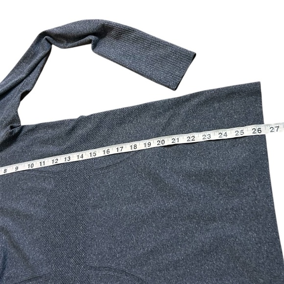 Lululemon Swiftly Tech Long Sleeve Crew- Heathered Black- Size 6 - Picture 11 of 11